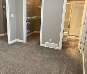Beautiful Upper Unit in Laredo - Photo 1