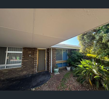 19/6 Merope Close, Rockingham, WA 6168 - Photo 2
