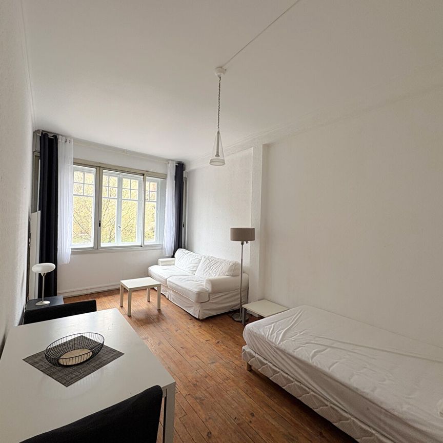 Location Appartement 1 pièce 31m² - Photo 1