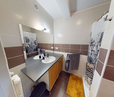 Location Appartement 3 pièces 74m² - Photo 6