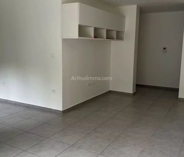 Location Appartement 4 pièces 80 m2 à Montévrain - Photo 2