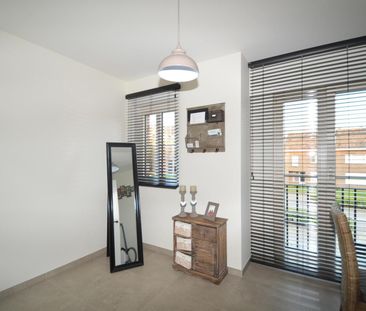 Modern 2-slaapkamer appartement met garagebox te hartje Kasterlee. - foto 2