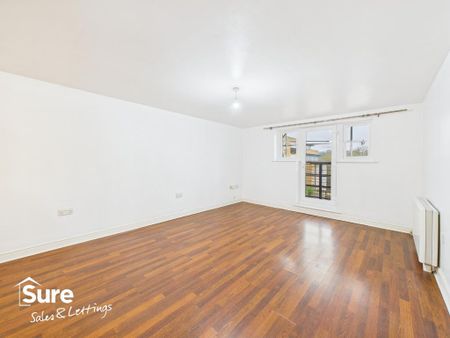 2 bedroom apartment to rent - Photo 2