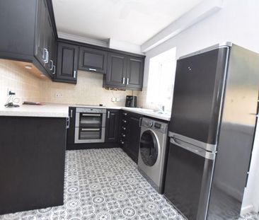 2 bedroom house to rent - Photo 3