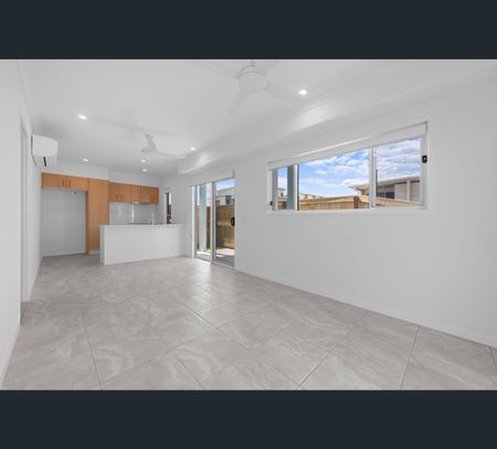 38 Tarcutta Lane, Nirimba, Qld 4551 - Photo 5