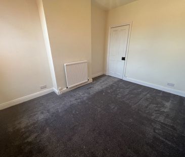 2 Bedroom Terraced - Photo 6