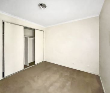 402/547 Flinders Lane, Melbourne - Photo 5