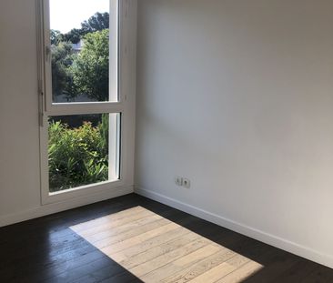 Appartement 4 pièces 83m2 MARSEILLE 12EME 1 544 euros - Photo 4