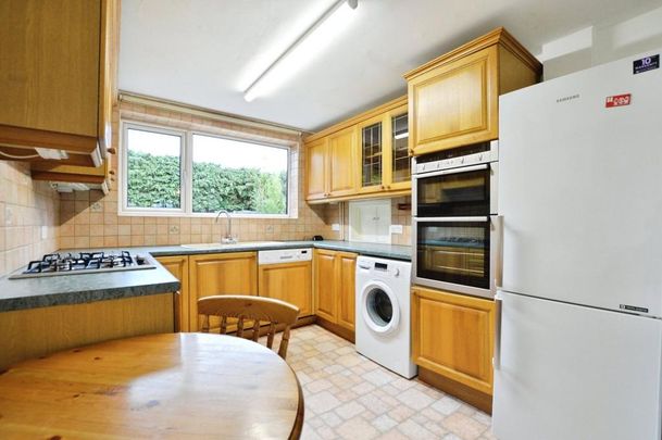 3 bedroom detached house to rent - Photo 1