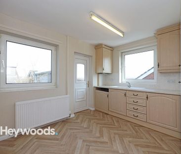 2 bedroom detached bungalow to rent - Photo 6