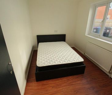 1 bedroom ground floor flat to rent - Photo 6