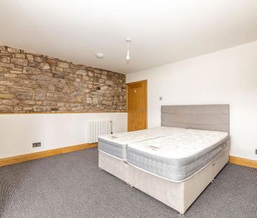 1 bedroom semi-detached house to rent - Photo 2