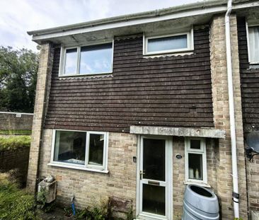 3 bedroom semi-detached house to rent - Photo 2