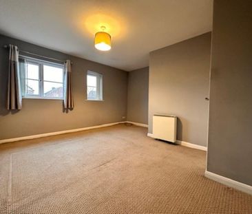 2 bedroom end of terrace house to rent - Photo 1