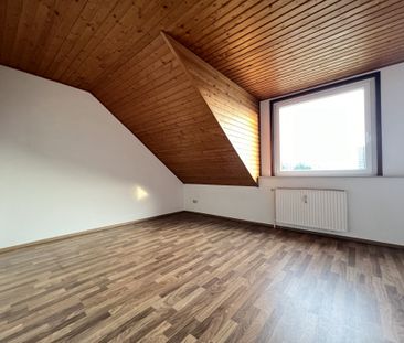 4-Zimmer-Dachgeschosswohnung mit zusätzlichem Dachausbau in Stuhr-V... - Photo 3