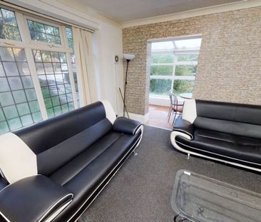 2 Becketts Park Road, Leeds, LS6 3PG - Photo 1