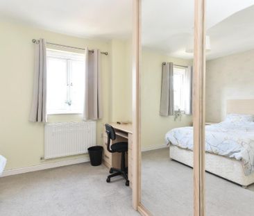 3 bedroom semi-detached house to rent - Photo 5