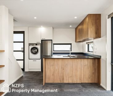 208 B Surrey Street, Saint Clair - Photo 3