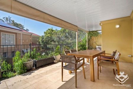 Create Listing - Photo 5