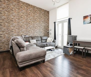 Merlin Way, BIRMINGHAM - Photo 3