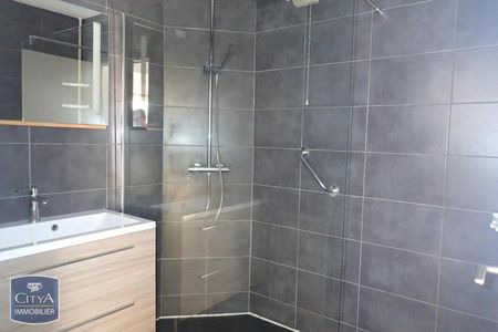 Location Appartement 3 pièces 66m² CHAMBERY 73000 - Photo 4