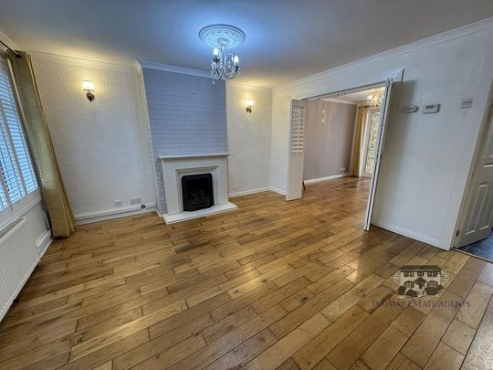 3 bedroom terraced house to rent - Photo 1