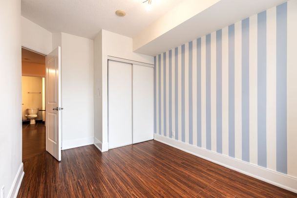 For Lease - 330 Burnhamthorpe Road Unit# 1402, Mississauga, Ontario - Photo 1