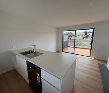 Brand new two bedroom townhouse in the heart of Sorell. - Photo 6