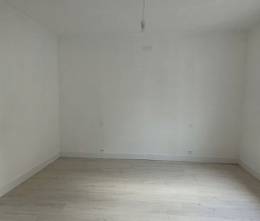 Appartement 4 pièces à Longeville-lès-Saint-Avold - Photo 1