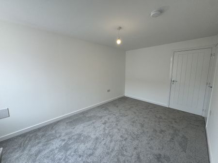 Blumenthal Close, Corby, Weldon - Photo 3
