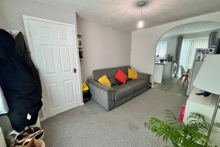 Malpas Road - Photo 2