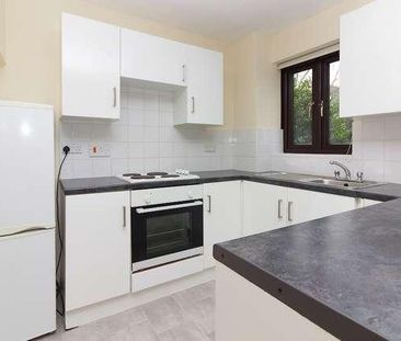 Furzton - Lovely Bedroom Home With Freshly Painted Walls & Brand Ne... - Photo 3