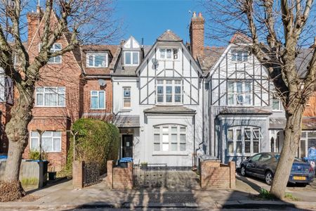 Stanley Gardens - Photo 4