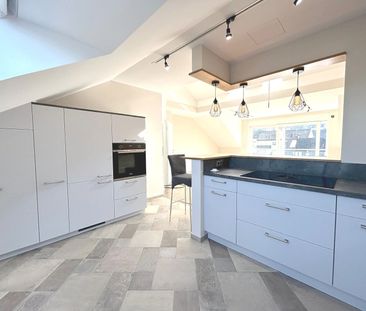 Kenn: Helle 2-ZKB Dachgeschosswohnung auf ca. 87 m², Balkon, modern... - Foto 2