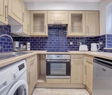 Studio to rent - Photo 3