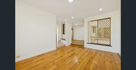 SPACIOUS 4x2x2 REPRESENTS FAMILY LIVING AT ITS BEST! - Photo 3