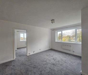 Runnymede Court, Southampton, West End - Photo 1