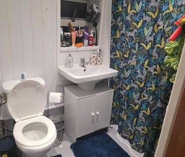 3 Bed Semi-Detached House, Marshfield Road, BS16 - Photo 6