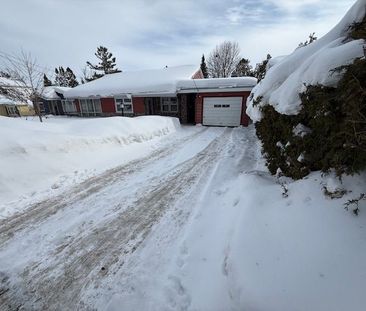 For Lease - 377 Barrie Road, Orillia, Ontario - Photo 5