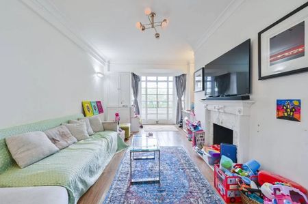 3 bedroom flat to rent - Photo 2