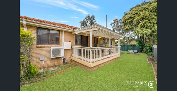 Beautiful Three Bedroom Renovated Home - Photo 1