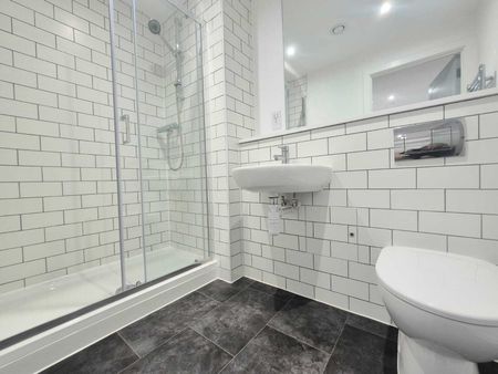 Cow Green, Halifax - Photo 5