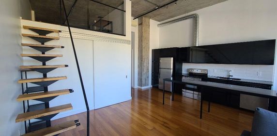 Appartement/Loft meublé à louer au cœur de la Petite-Patrie ! - Photo 2