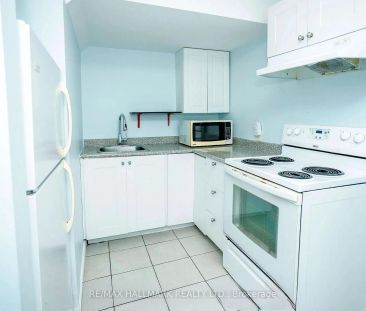 384 FLAGTONE Way #Basement apartment - Photo 2