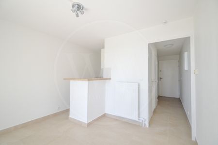 Location Appartement 2 pièces 23m² VILLENEUVE LOUBET 06270 - Photo 2