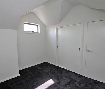 Contemporary Bayside Townhome - Photo 1