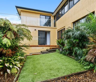 2/23 Matthews Drive, MOUNT WARRIGAL NSW 2528 - Photo 4