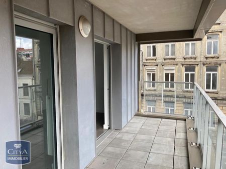 Location Appartement 3 pièces 52m² LILLE 59000 - Photo 3
