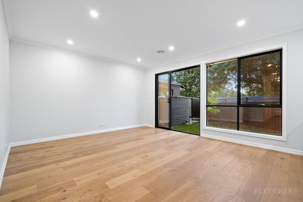 13B Kalinda Rd, Croydon VIC 3136 - House For Rent | Domain - Photo 1