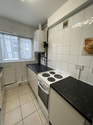 1 bedroom flat to rent - Photo 3